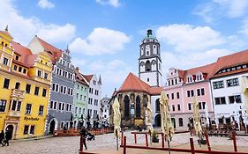 Kunstvoll - individuelle 4-Zimmer Ferienwohnung mit Balkon in Meißen